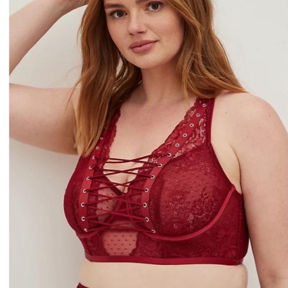 NWT TORRID LACE UP BRALETTE AND PANTY SET - Picture 4 of 6